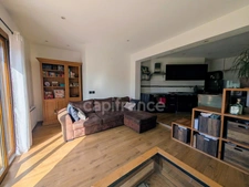 Appartement à vendre 3 pièces, cave et jardin 200m2