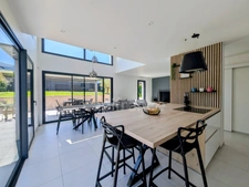 Maison récente à vendre 4 pièces de 123 m² avec jardin 