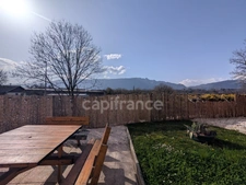 Appartement à vendre 3 pièces, cave et jardin 200m2