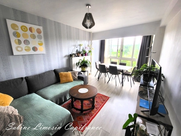 Appartement à vendre 4 pièces AUDINCOURT (25)