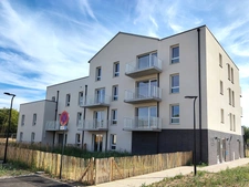 Appartement T2 de 40,54 m² avec balcon et stationnement à Val-de-Reuil