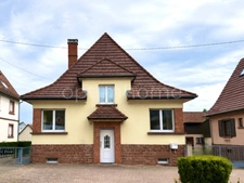 Maison 3 pièces avec terrasse couverte et jardin à ZINSWILLER