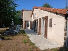 Maison à vendre 3 pièces LUCHAPT (86)