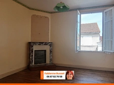A Vendre sur MILLAC (86150) - Maison de 85 m² habitables + combles aménageables - Comprenant 5 pièces