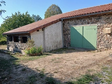 Maison à vendre 3 pièces LUCHAPT (86)