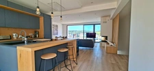 MAISON CONTEMPORAINE D'EXCEPTION AVEC STUDIO