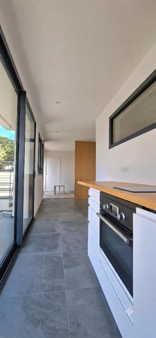 MAISON CONTEMPORAINE D'EXCEPTION AVEC STUDIO