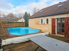 EXCLUSIVITÉ – Maison de caractère avec piscine à Lhomme 