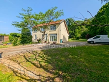 Maison rénovée 157 m² - 4 chambres - Dépendances – 3473 m² de terrain – Villaines-sous-Lucé