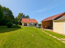 Maison rénovée 157 m² - 4 chambres - Dépendances – 3473 m² de terrain – Villaines-sous-Lucé