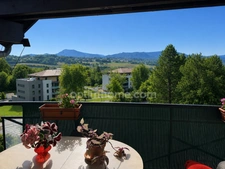 ALLONZIER-LA-CAILLE – Appartement T3 avec balcon, garage et cave