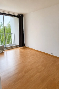 Roubaix – Appartement loué de 99 m² – 4 chambres avec balcon