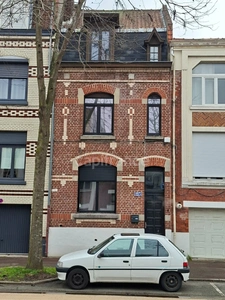 Chambre 11,5 m² avec salle d'eau et WC privatifs – Colocation meublée – 400 € CC – Roubaix