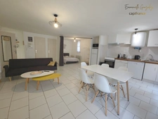 Building for sale - 2 Apartments - PEZENAS (34)