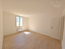 Maison de caractère entièrement rénovée 200m² avec 5 chambres ROUJAN (34)