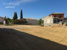 Terrain viabilisé constructible de 388 m² FOUZILHON (34)