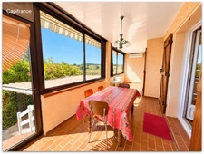 Large family villa of 204 m² with independent apartment, 2,178 m² plot suitable for a swimming pool and unobstructed views - Roujan (34320)