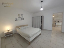 Building for sale - 2 Apartments - PEZENAS (34)