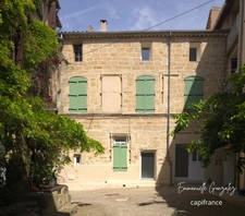 Maison de caractère entièrement rénovée 200m² avec 5 chambres ROUJAN (34)