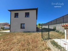 Contemporary house, 105 m², 5 rooms, ROUJAN (34)