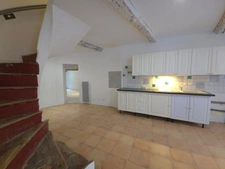 Maison de village avec cour à SAINT THIBERY (34)
