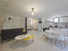 Building for sale - 2 Apartments - PEZENAS (34)