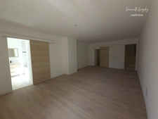 Fully renovated character house, 200m², ROUJAN (34)