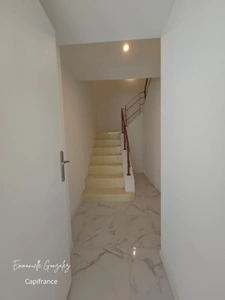 Fully renovated character house, 200m², ROUJAN (34)