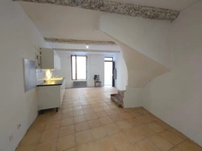 Maison de village avec cour à SAINT THIBERY (34)
