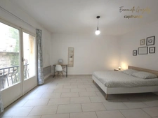 Building for sale - 2 Apartments - PEZENAS (34)