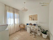Contemporary house, 105 m², 5 rooms, ROUJAN (34)
