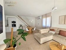 Contemporary house, 105 m², 5 rooms, ROUJAN (34)