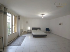 Building for sale - 2 Apartments - PEZENAS (34)