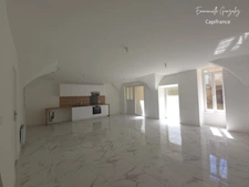 Fully renovated character house, 200m², ROUJAN (34)
