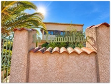 Large family villa of 204 m² with independent apartment, 2,178 m² plot suitable for a swimming pool and unobstructed views - Roujan (34320)