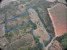 Terrain agricole de 8 500 m² à GABIAN (34)