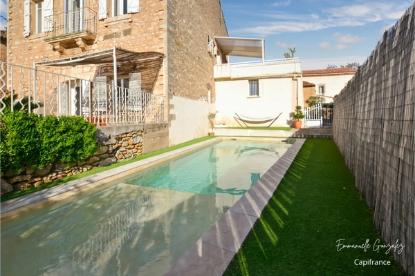 Maison bourgeoise avec duplex indépendant 207 m² ASPIRAN (34)