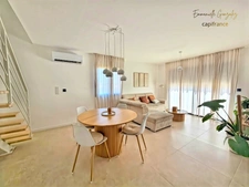 Contemporary house, 105 m², 5 rooms, ROUJAN (34)
