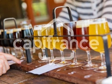 LOCATION NO. 1 REIMS – RESTAURANT BRASSERIE (WALLS & BUSINESS)