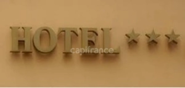 Vente 100% des parts sociales Hotel restaurant 3 étoiles proche AGEN (47)