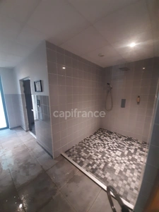 MARNE (51) – Walls & Business: Renowned 4-Star Hotel-Spa-Restaurant – Prime Location UNESCO Heritage Site