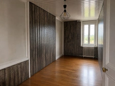 Maison de caractère 7 pièces sur 3 niveaux avec véranda, deux terrasses et terrain de 640 m²