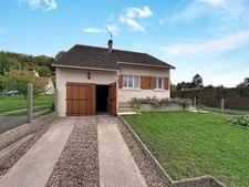 Beaumont-sur-oise  – Maison individuelle 4 pièces 85 m² hab / 95 m² utiles avec 7 places de Parking