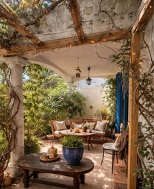 Maison à vendre 10 pièces ARLES (13)