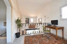 Villa à vendre 5 pièces-JUVIGNAC (34)-Vue sur le Golf-197 m²utiles–3,4 chambres-sous-sol 182m2-garage double-Piscine 