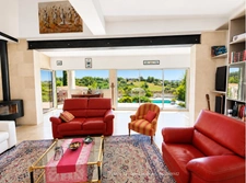 Villa à vendre 5 pièces-JUVIGNAC (34)-Vue sur le Golf-197 m²utiles–3,4 chambres-sous-sol 182m2-garage double-Piscine 