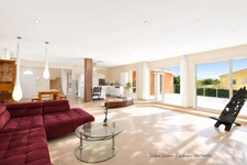 Maison à vendre 6 pièces JUVIGNAC (34)-170m2-3 chambres-Studio-Piscine-Terrain 850m2-Sous-sol-Double Garage