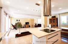 Maison à vendre 6 pièces JUVIGNAC (34)-170m2-3 chambres-Studio-Piscine-Terrain 850m2-Sous-sol-Double Garage