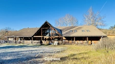 Exceptional property – 500 m² of living space – Quiet and unspoiled environment