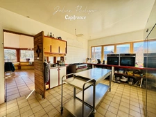Exceptional property – 500 m² of living space – Quiet and unspoiled environment